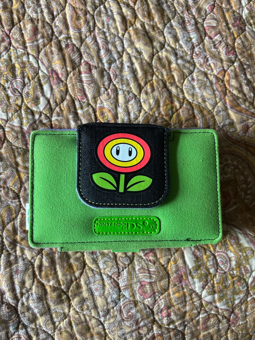 Official Nintendo DSi XL Executive Folio Case - Super Mario Fire Flower
